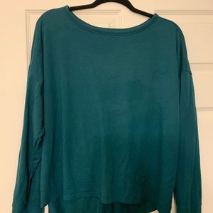 Cute, long sleeve athletic shirt